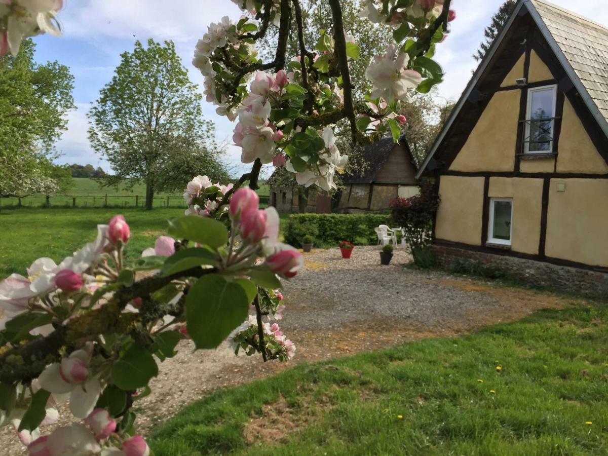 Charmante Maison Entre Les Pommiers Fresne-le-Plan Exteriör bild
